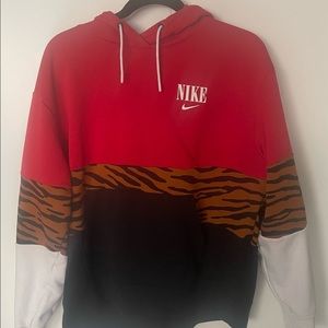 Nike Women’s Sweatshirt